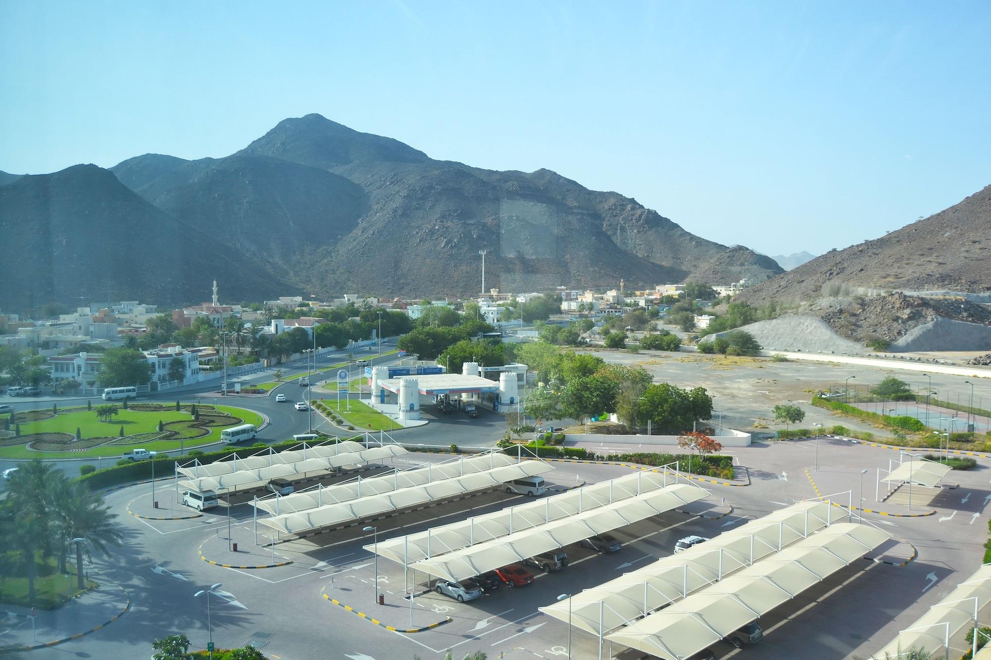 Oceanic Khorfakkan Resort&Spa Khor Fakkan Exterior foto